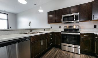 120 Twin Steeples NE Ste 307, Dyersville, IA 52040