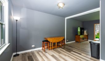 269 Cedarwood Ln, Antioch, IL 60002