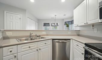 5911 Moose Ln, Charlotte, NC 28269