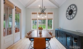 1614 Chatham Ave, Charlotte, NC 28205