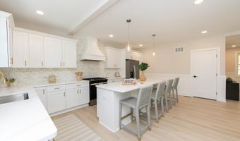 509 ELM Ave, Audubon, NJ 08106