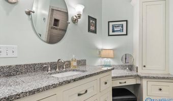 135 Villa Grande, Albertville, AL 35950