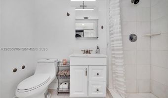 19101 NE 36th Ct 2206, Aventura, FL 33180