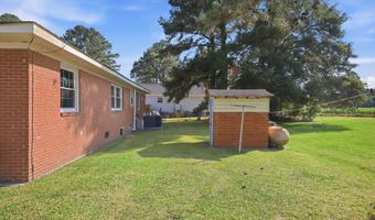 4415 Reaves Rd, Ayden, NC 28513