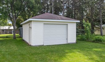3300 N LAWE St, Appleton, WI 54911