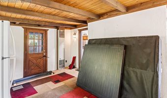 6039 Roosevelt Ave, Beulah, CO 81023
