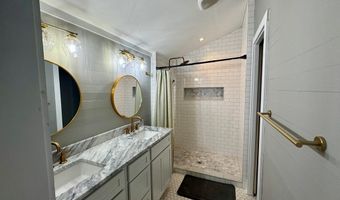 435 E Broughton St, Bainbridge, GA 39817