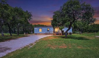 3089 RAKOWITZ Rd, Adkins, TX 78101