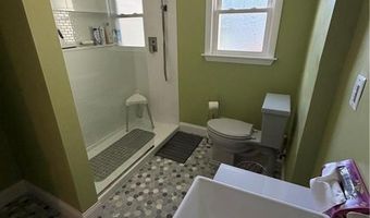 45 Pinewood Dr, North Providence, RI 02904