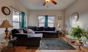 614 E 14th St, Baxter Springs, KS 66713