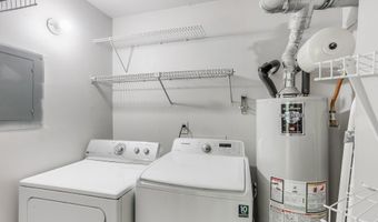 1008 Glenleaf Dr, Peachtree Corners, GA 30092