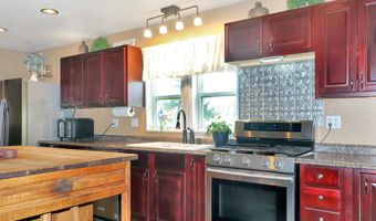 105 E Matador Dr, Adrian, TX 79001