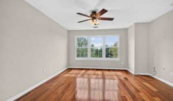 33 Four Oaks Rd, Bedminster, NJ 07921