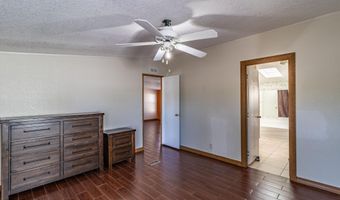 1209 MANGUM Rd, Bloomfield, NM 87413