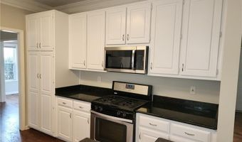 1943 Little Creek Xing NW, Acworth, GA 30101