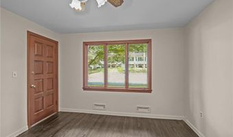 2 Julia Dr, North Providence, RI 02911