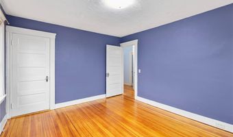 154 Armington St, Cranston, RI 02905
