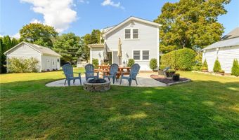 76 W Allenton Rd, North Kingstown, RI 02852