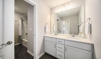 2867 Fairgrove Cres, Ann Arbor, MI 48108
