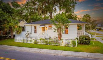 1711 Duke St, Beaufort, SC 29902