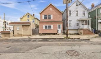 174 Orient St, Bayonne, NJ 07002