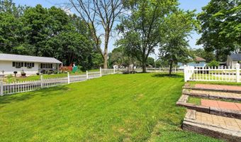 1035 Fairview Ave, Alma, MI 48801