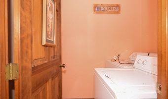 179 County Rd, Ashby, MA 01431