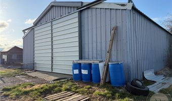 841 Stiles Rd, Broadview, MT 59015