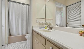 6136 Thole Rd, Anderson Twp., OH 45230