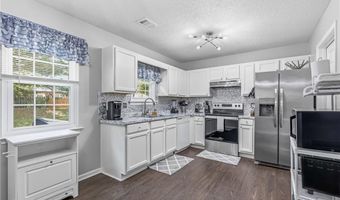9 Princeton Place Dr, Adairsville, GA 30103