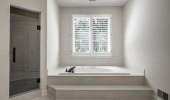 10571 Chatham Ct, Carmel, IN 46032