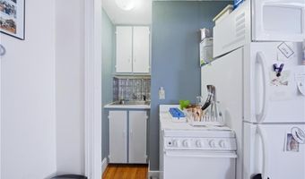 112 Clay St, Central Falls, RI 02863
