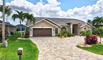 2009 SE 17th Pl, Cape Coral, FL 33990