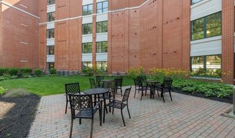 60 Merrimac St 701, Amesbury, MA 01913