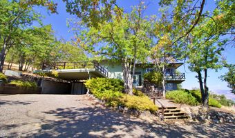 55 Birnam Wood Rd, Ashland, OR 97520