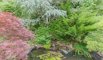 88 Acre Hill Rd, Barnstable, MA 02630