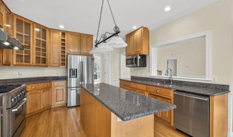 335 Benford Dr, Boiling Springs, SC 29316