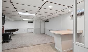 28481 Grand Ave, Aplington, IA 50604