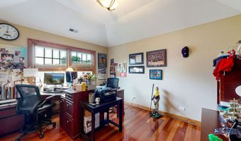 1535 S Douglas Ave, Arlington Heights, IL 60005