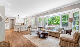 3602 SOUTH Pl #2, Alexandria, VA 22309