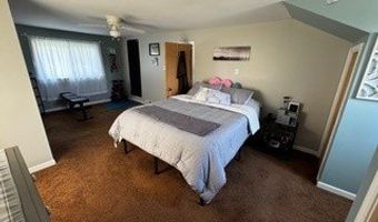 26585 W Maple St, Antioch, IL 60002