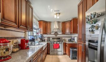 883 W Nicolet St, Banning, CA 92220
