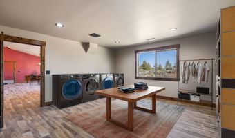 25480 Bachelor Ln, Bend, OR 97701