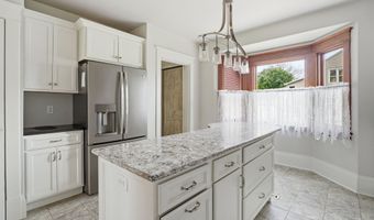 1519 S KERNAN Ave, Appleton, WI 54915