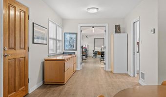 1818 New York Dr, Altadena, CA 91001