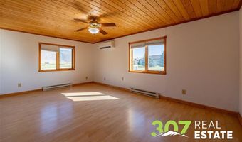 19 Diamond View Rd, Cody, WY 82414