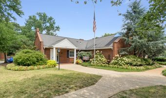 2824 S ABINGDON St A2, Arlington, VA 22206