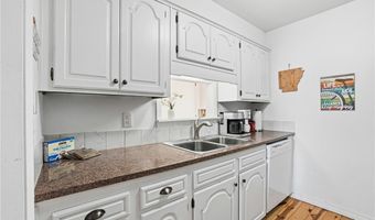 10 Dogwood Dr, Bella Vista, AR 72714