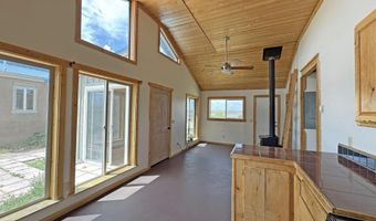 620 Tune Dr, Arroyo Hondo, NM 87513