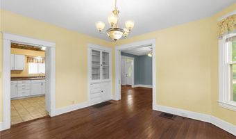 3302 College Ave, Alton, IL 62002